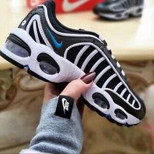 ⭐️BACK In STOCK⭐️💙(WMNS) AIR MAX TAILWIND SNEAKERS (8) NIKE